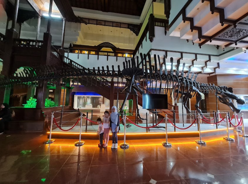 Muzium Negeri Terengganu: Harga Tiket, Waktu Operasi & Aktiviti (2026) 3 Aktiviti Menarik di Muzium Negeri Terengganu