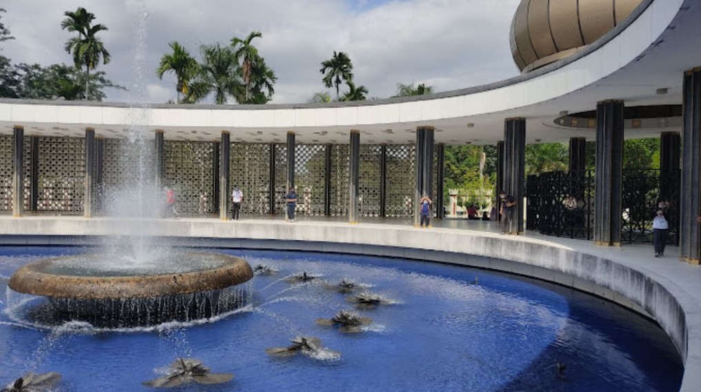Tugu Peringatan Negara: Harga Tiket, Waktu Operasi & Aktiviti (2026) 4 Fasiliti dan Kemudahan Tugu Peringatan Negara