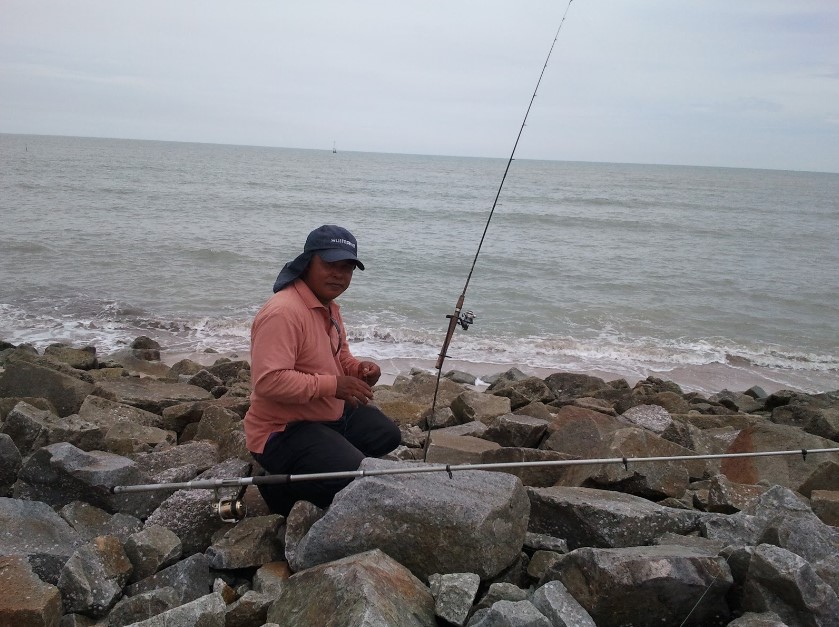 Pantai Redang Sekinchan: Harga Tiket, Waktu Operasi & Aktiviti (2026) 4 Memancing 2